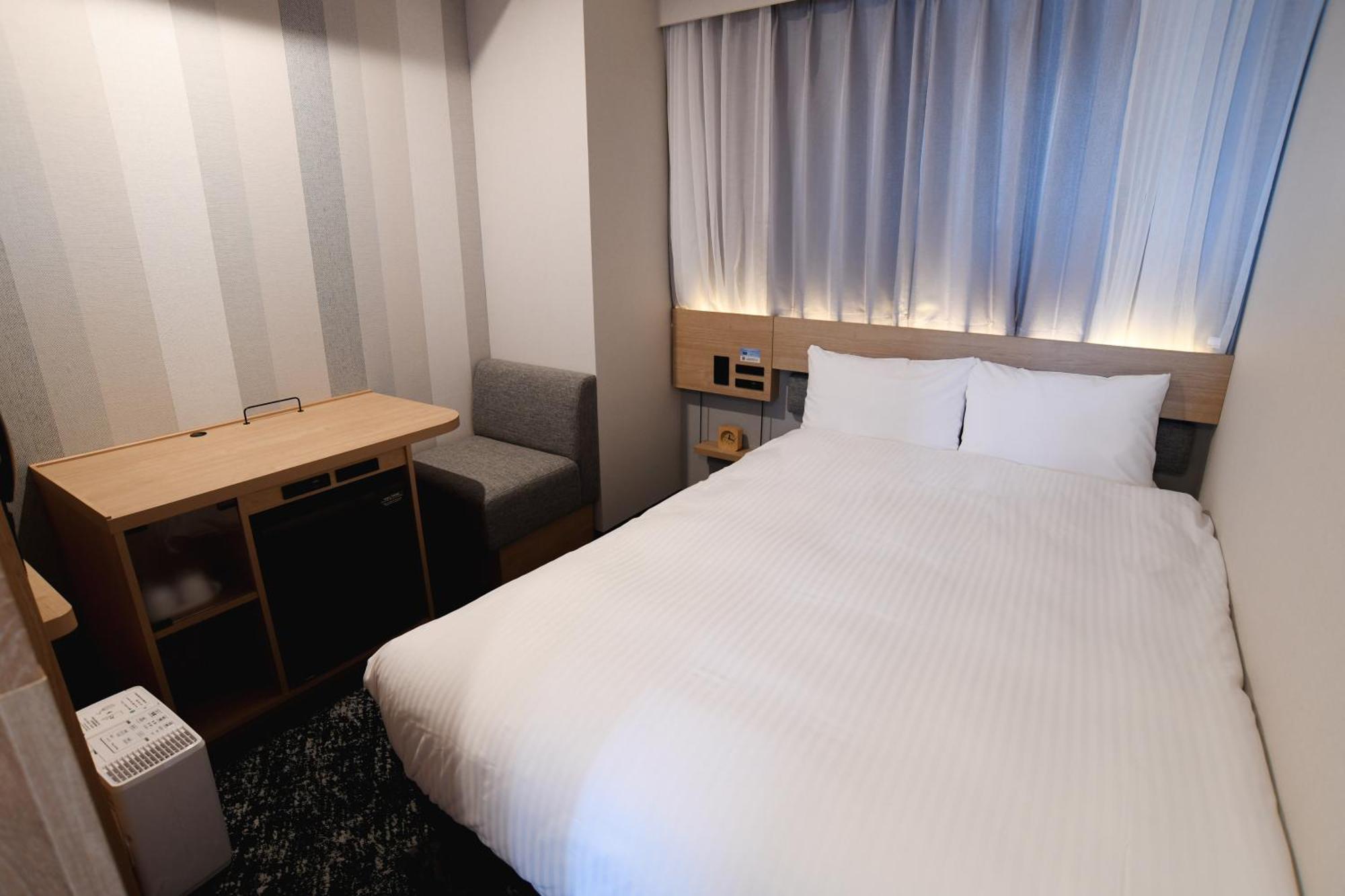 โรงแรมอาร์ แอนด์ บี โอสึคาเอกิ คิตางุจิ โรงแรม 3*